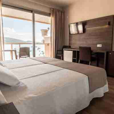 Seramar Hotel Comodoro Playa Rooms