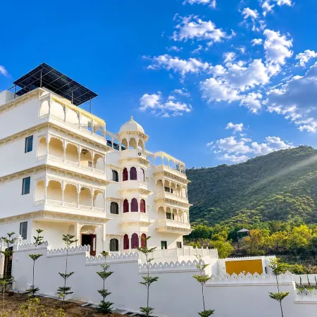 Mijmaan Luxury Villa Udaipur