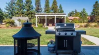 Sea Rock Ranch by Avantstay Spa + Firepit + Game Room Paso Robles Wine Country - Wi-Fi