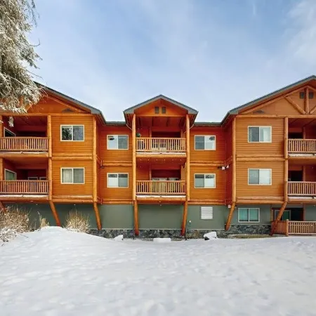 Hightower Hideaway