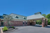 Best Western Philadelphia South - West Deptford Inn - Swimmingpools