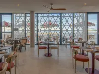 Marina Baie des Anges Hotel, Curio Collection by Hilton Hotels near Arenas