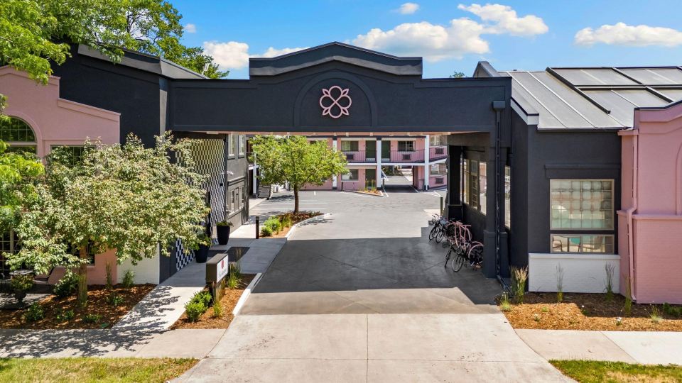 Best Western University Inn