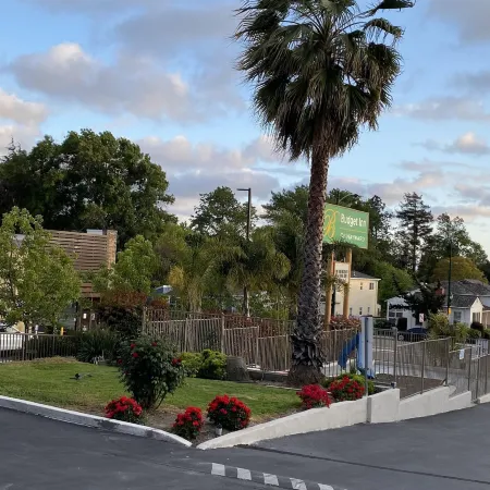 Budget Inn of Hayward