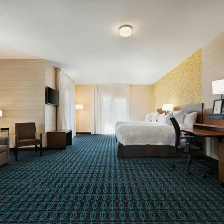 Fairfield Inn & Suites Charlottesville Downtown/University Area