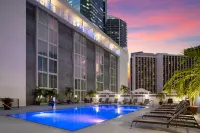 Courtyard Miami Downtown/Brickell Area - spa
