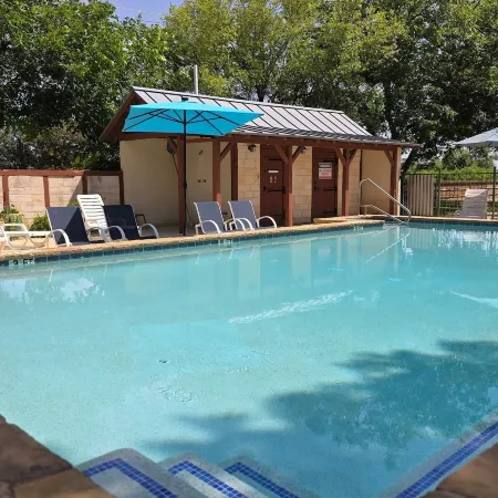 Stoneflower Dual Studio Stay