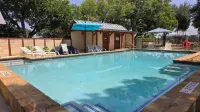 Stoneflower Dual Studio Stay - 4-Star