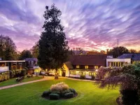 Sunday Box Hill Burford Bridge Hotel - Bãi đậu xe