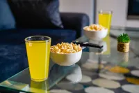 Trendy New Cosy 1BR Near Lively City Road Strip - 2つ星