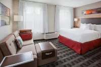 TownePlace Suites Minneapolis Eden Prairie - parking