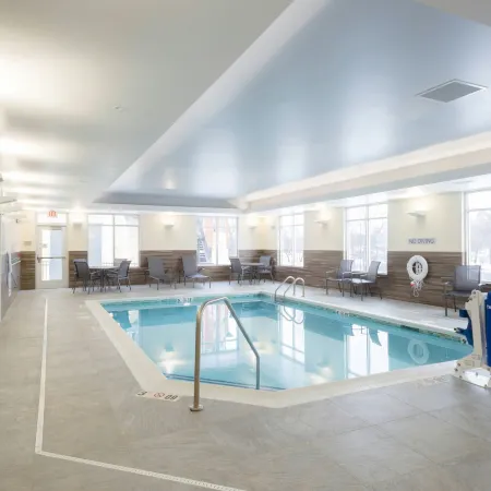 Fairfield Inn & Suites Northfield
