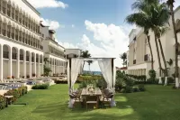 Hyatt Vivid Playa Del Carmen - 5-Star