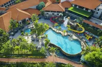 DoubleTree by Hilton Damai Laut Resort - Beach