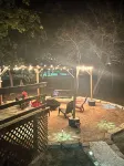 Rio Haus: A TX Hill Country Retreat with Private River Access, Pet Friendly - シャレー