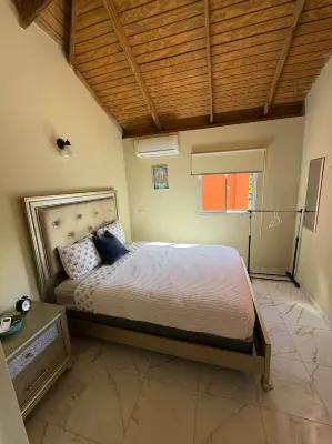 Luxurious 5-Bedroom House with Private Pool in Cabrera - Bintang 2