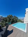 Concept 14-16 - Private Pool