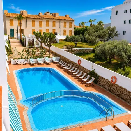 Hotel S'Algaret