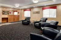 Travelodge by Wyndham Clinton Valley West Court