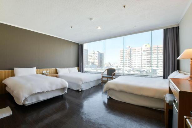 Back Home Hotel Hoteles en Chiayi