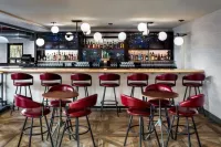 Freepoint Hotel Cambridge, Tapestry Collection by Hilton - bar