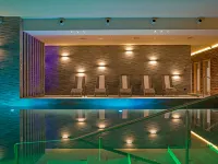 Peaks Place Apartment-Hotel & Spa - Pool