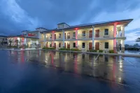 Red Roof Inn & Suites Calhoun Hotels in Calhoun