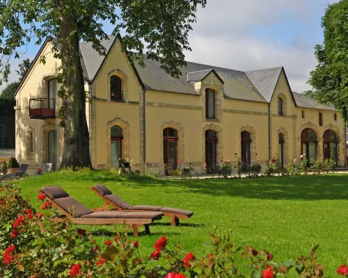 Chateau de Bellefontaine Hotels in Bayeux