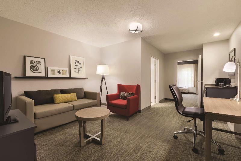 Country Inn & Suites by Radisson, Roanoke, VA