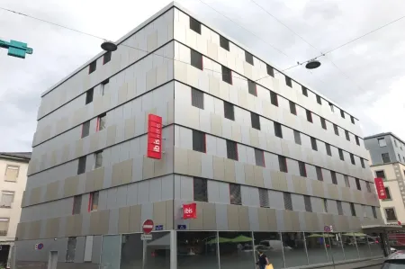 Ibis Genève Centre Lac Отели в г. Женева