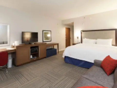 Hampton Inn Emerson LakePoint Hotels in Emerson