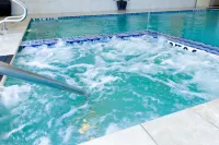 Holiday Inn HOUSTON-WEBSTER by IHG - Gym
