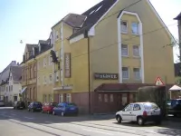 Hotel Löwen - Mannheim Hôtels à : Mannheim