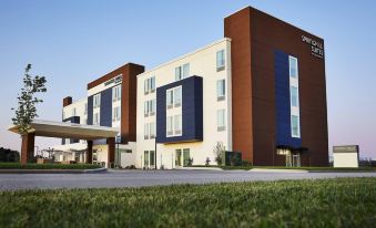 SpringHill Suites Springfield North