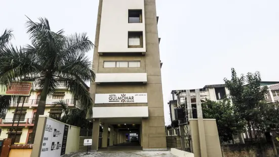 Hotel Gulmohar Grand