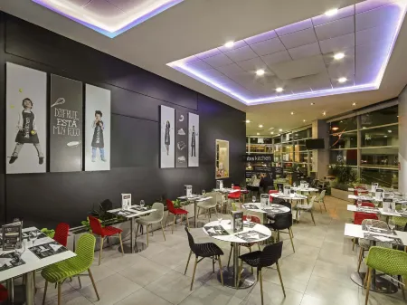 Ibis Santiago Providencia Отели в г. Провиденсия