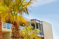 Wyndham Resort Torquay - parking