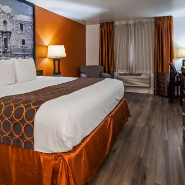 SureStay Plus Hotel by Best Western San Antonio Airport Hotels near Phil Hardberger Park