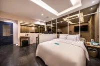 Cheongju Hotel in Cafe Terminal - 3 stelle