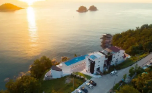 Yeosu the View 917 Resort Pension โรงแรมใกล้Maritime & Fisheries Science Museum