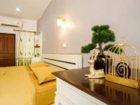 เป็นหนึ่งรีสอร์ท โรงแรมในอำเภอเมืองบึงกาฬ