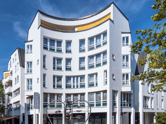 10 Best Hotels near Matthaus Alber Haus, Reutlingen 2022 | Trip.com