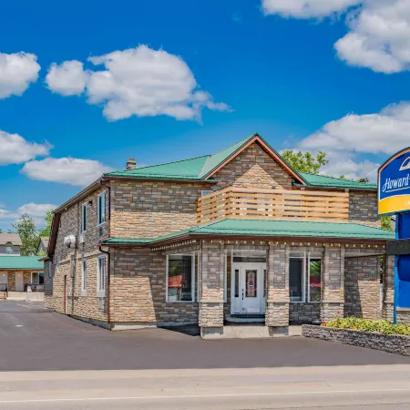 Howard Johnson by Wyndham Gananoque
