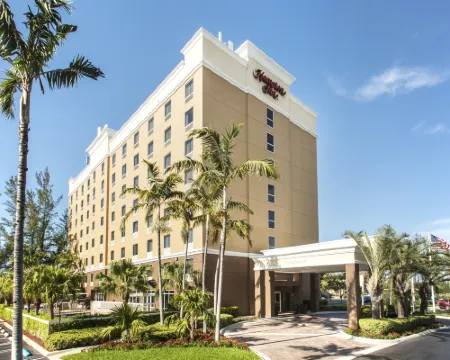 Hampton Inn Hallandale Beach-Aventura Hotels in Hallandale Beach