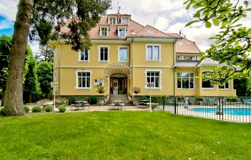 Hotel Restaurant du Parc Hotels in Thann