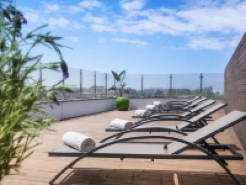 サレス ホテル シウタット デル プラット バルセロナ エアポート バルセロナのホテル