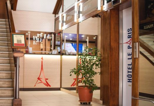 호텔 르 파리