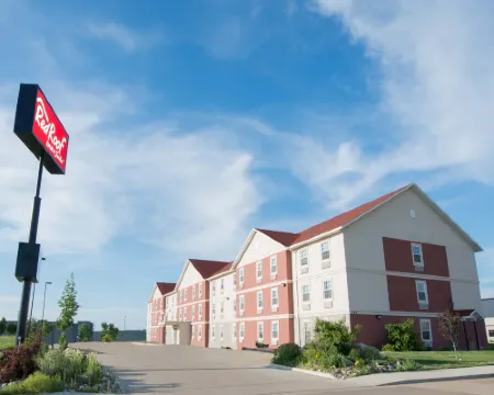 Red Roof Inn & Suites Dickinson Hotéis em Dickinson