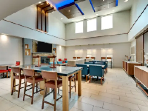 Holiday Inn Express & Suites Weatherford by IHG Hôtels à : Weatherford