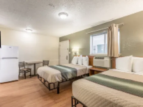 HomeTowne Studios Orlando-Cassleberry Hotels in Casselberry